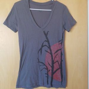 Urban Outfitters- V-neck Tshirt